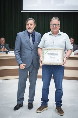  (<a class="download" href="https://www.jaguariaiva.pr.leg.br/institucional/fotos/02-sessao-solene-15-09-2025/15-09-2025-23.jpg/at_download/image">Download</a>)