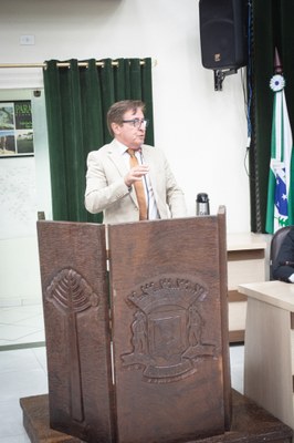  (<a class="download" href="https://www.jaguariaiva.pr.leg.br/institucional/fotos/02-sessao-solene-15-09-2025/15-09-2025-40.jpg/at_download/image">Download</a>)